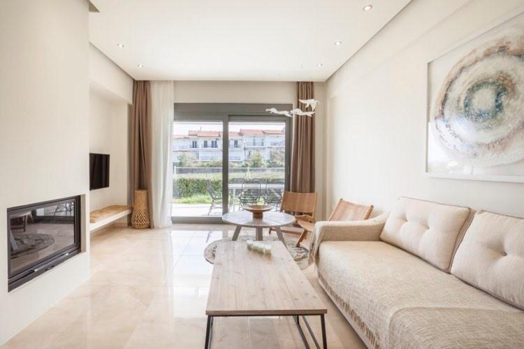 Hanioti Suite Maisonette In Front Of The Sea 외부 사진