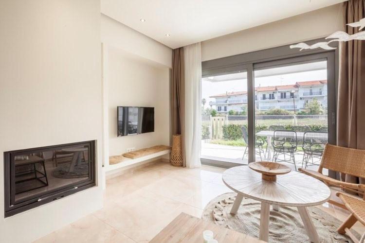 Hanioti Suite Maisonette In Front Of The Sea 외부 사진