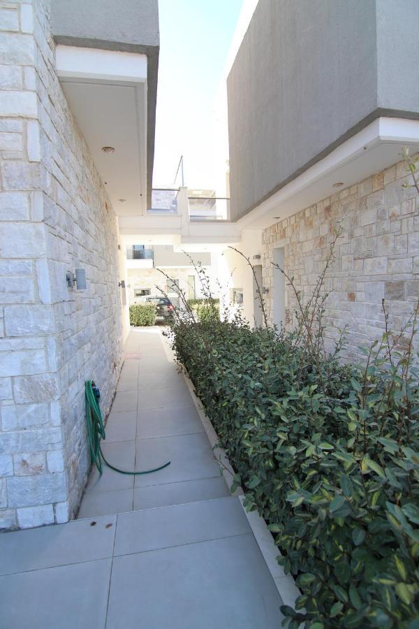 Hanioti Suite Maisonette In Front Of The Sea 외부 사진