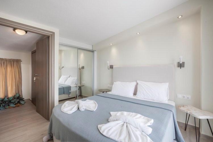 Hanioti Suite Maisonette In Front Of The Sea 외부 사진